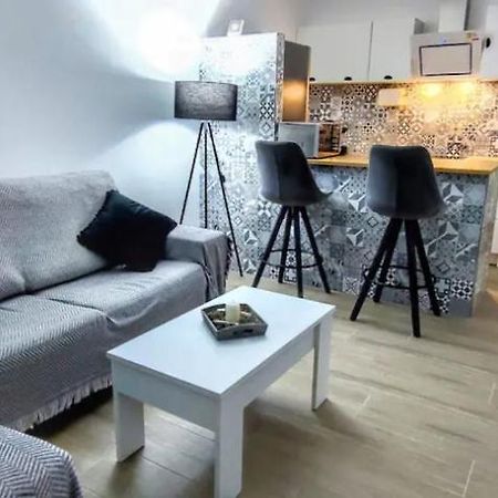 Planta Baja En Barrio Pesquero De Santa Lucia Apartment Cartagena Luaran gambar