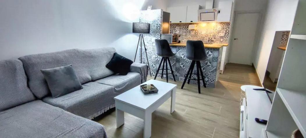 Planta Baja En Barrio Pesquero De Santa Lucia Apartment Cartagena Luaran gambar