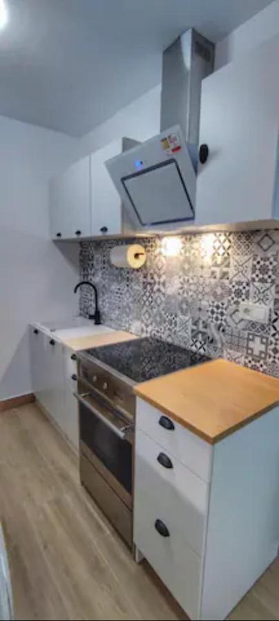 Planta Baja En Barrio Pesquero De Santa Lucia Apartment Cartagena Luaran gambar
