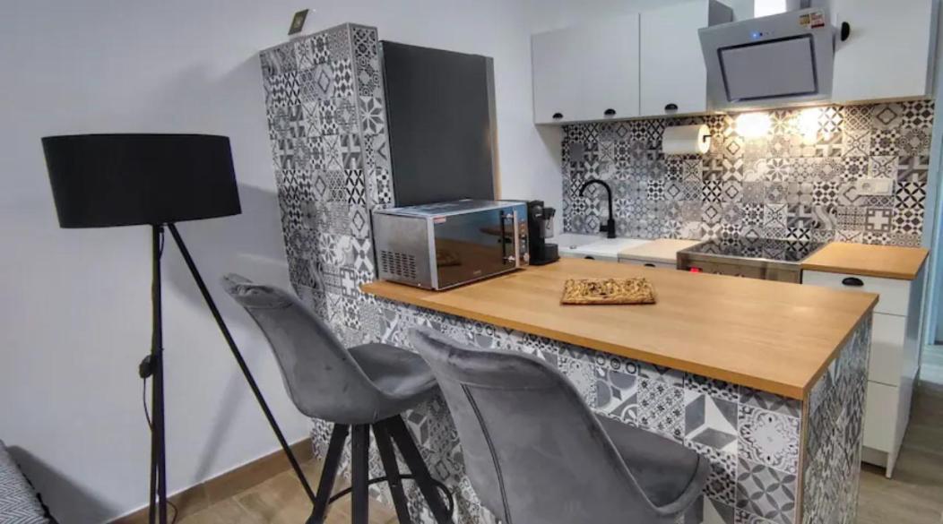 Planta Baja En Barrio Pesquero De Santa Lucia Apartment Cartagena Luaran gambar